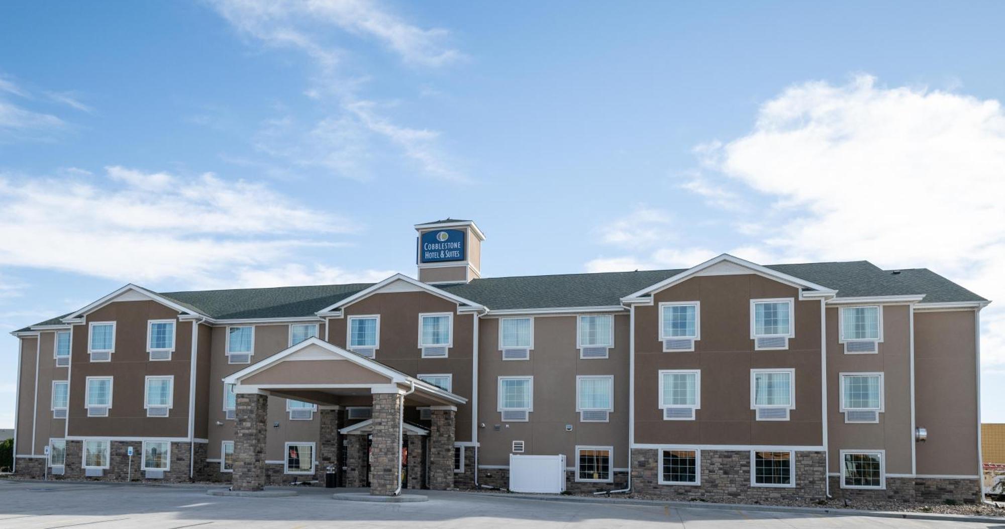Cobblestone Hotel & Suites - Lamar Exterior photo
